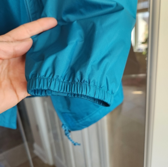 LL Bean Windbreaker Jacket - Picture 2 of 7
